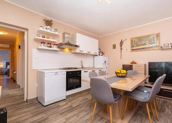 In With Wifi Hébergement de vacances *