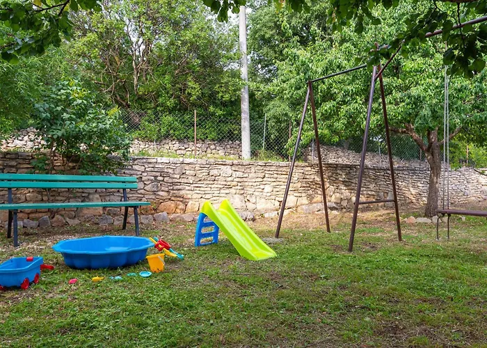 Hébergement de vacances In With Wifi Pridraga