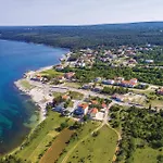 Casa vacanze 2 Bedroom Amazing In
